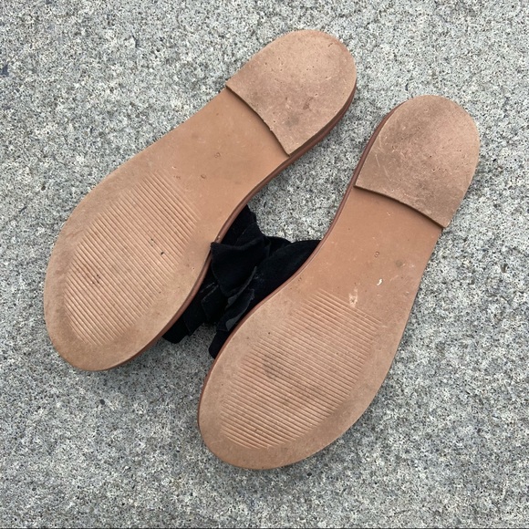 Steve Madden Suede Ruffle Sandals - Picture 4 of 4